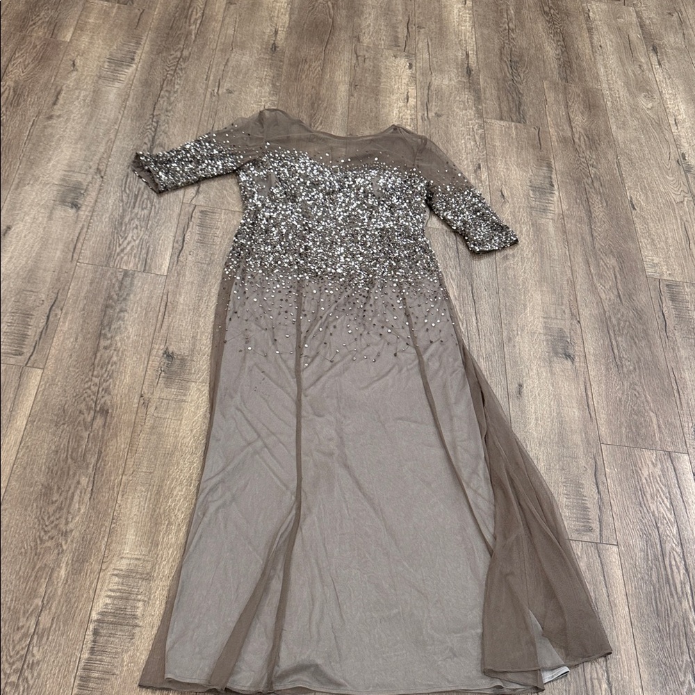 Adrianna Papell Silver and Brown Long Sleeve Dress